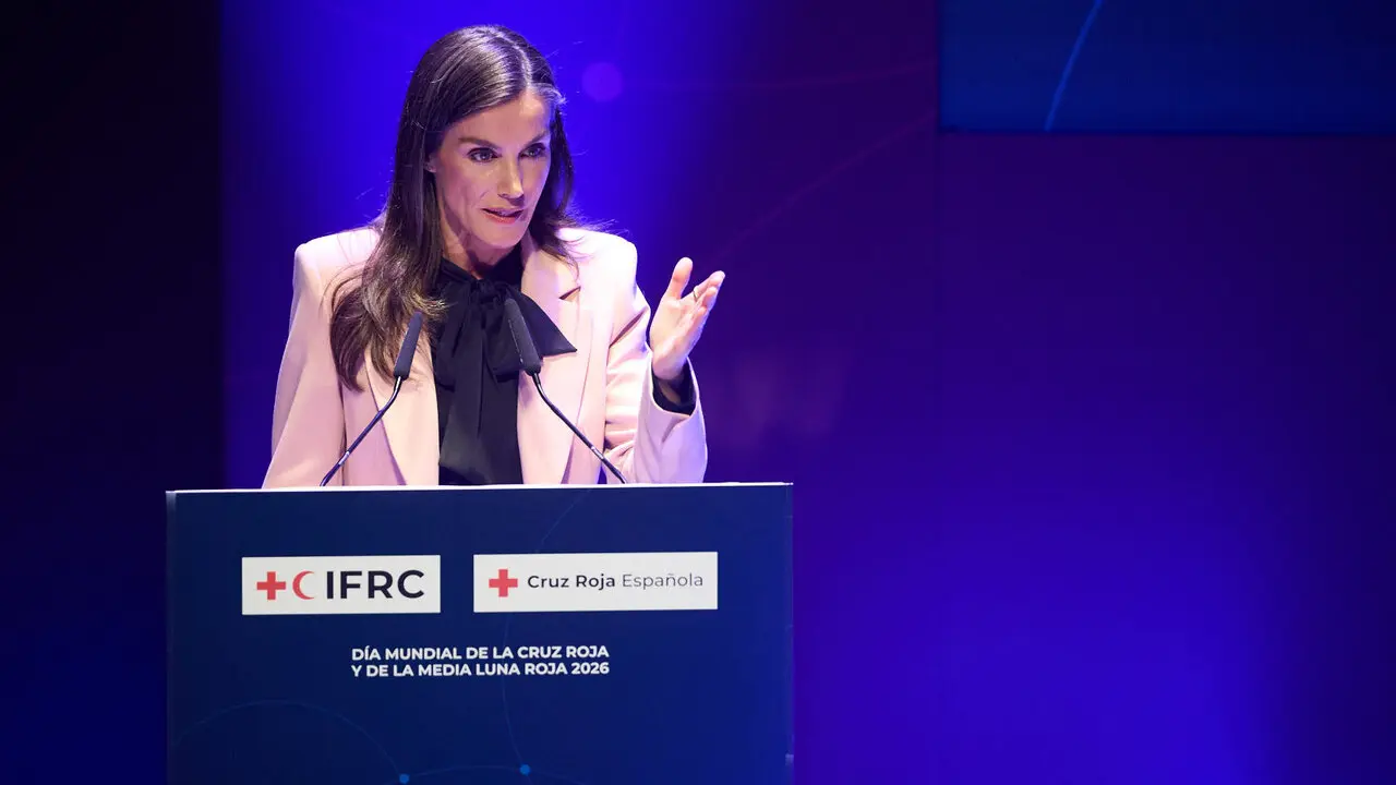 La Reina Letizia visita Pamplona para presidir el acto de conmemoraci&oacute;n del D&iacute;a Mundial de la Cruz Roja y de la Media Luna Roja, en el Museo Universidad de Navarra. I&Ntilde;IGO ALZUGARAY