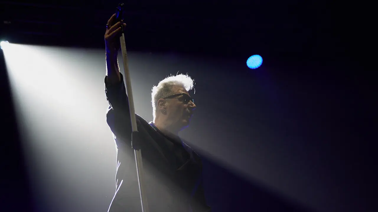 Concierto de Loquillo dentro de su gira &lsquo;Corazones Legendarios&rsquo; en el pabell&oacute;n Navarra Arena de Pamplona. I&Ntilde;IGO ALZUGARAY