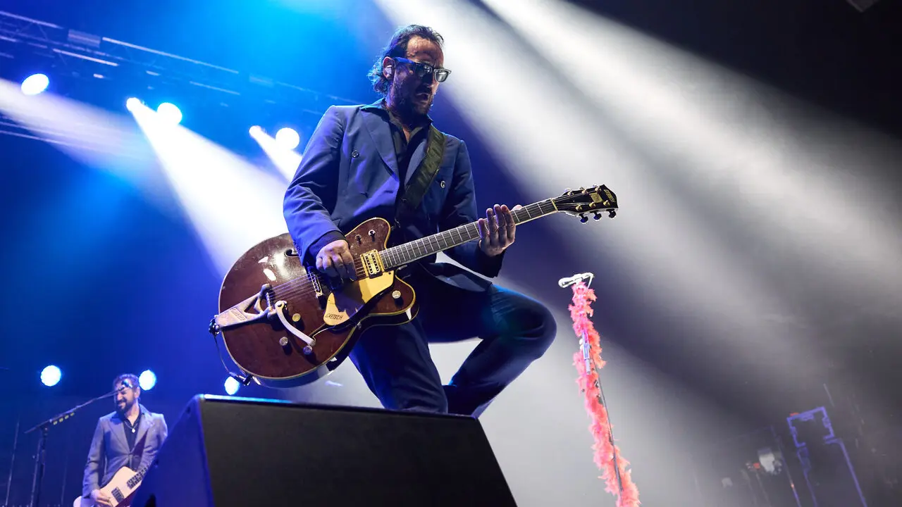 Concierto de Loquillo dentro de su gira &lsquo;Corazones Legendarios&rsquo; en el pabell&oacute;n Navarra Arena de Pamplona. I&Ntilde;IGO ALZUGARAY