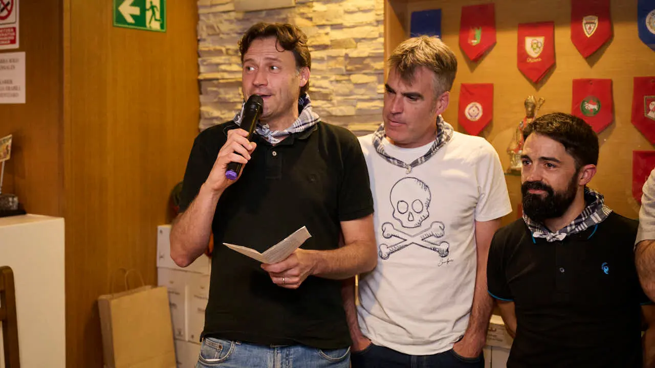 Entrega de la Mandarra solidaria de Oberena al Hospital San Juan de Dios. PABLO LASAOSA