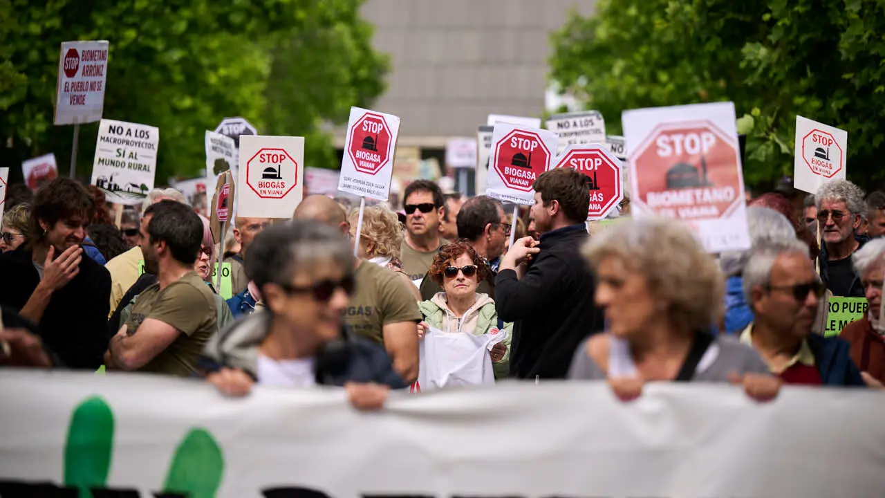 Plataformas contrarias a las plantas de biog&aacute;s proyectadas en varios municipios convocan una manifestaci&oacute;n de rechazo. PABLO LASAOSA
