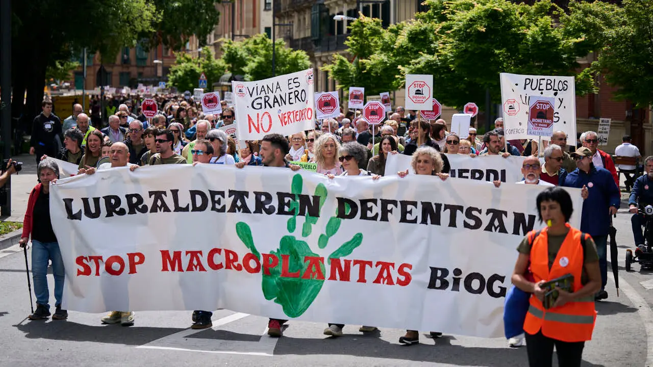 Plataformas contrarias a las plantas de biog&aacute;s proyectadas en varios municipios convocan una manifestaci&oacute;n de rechazo. PABLO LASAOSA