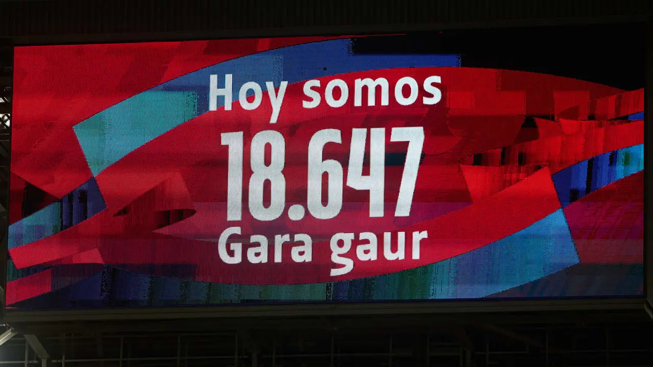 La grada del estadio de El Sadar durante el partido de La Liga EA Sports entre CA Osasuna y Atl&eacute;tico Madrid disputado en Pamplona. I&Ntilde;IGO ALZUGARAY