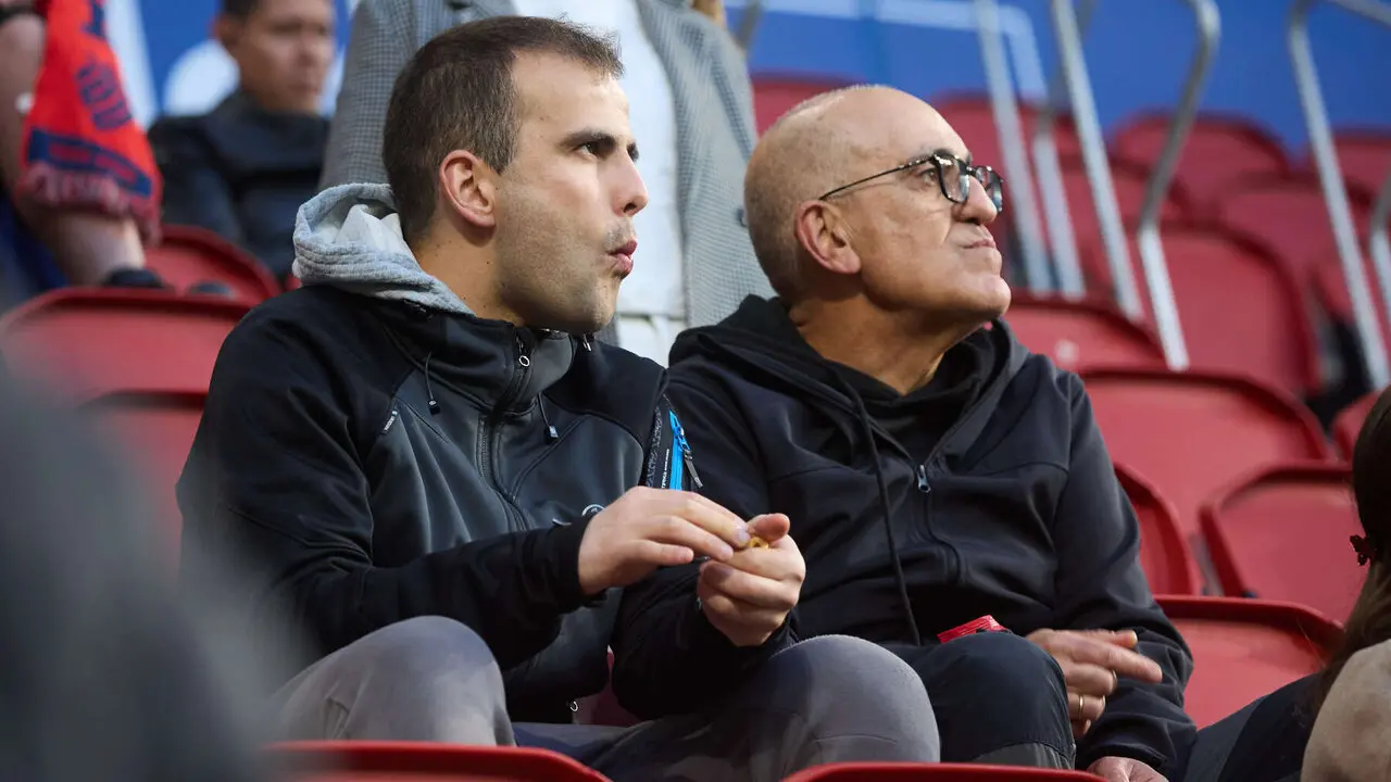La grada del estadio de El Sadar durante el partido de La Liga EA Sports entre CA Osasuna y Atl&eacute;tico Madrid disputado en Pamplona. I&Ntilde;IGO ALZUGARAY