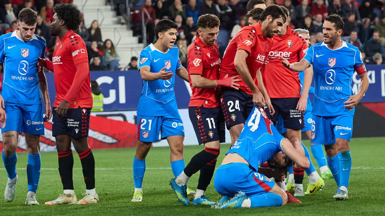 Partido de La Liga EA Sports entre CA Osasuna y Atl&eacute;tico Madrid disputado en el estadio de El Sadar en Pamplona. I&Ntilde;IGO ALZUGARAY