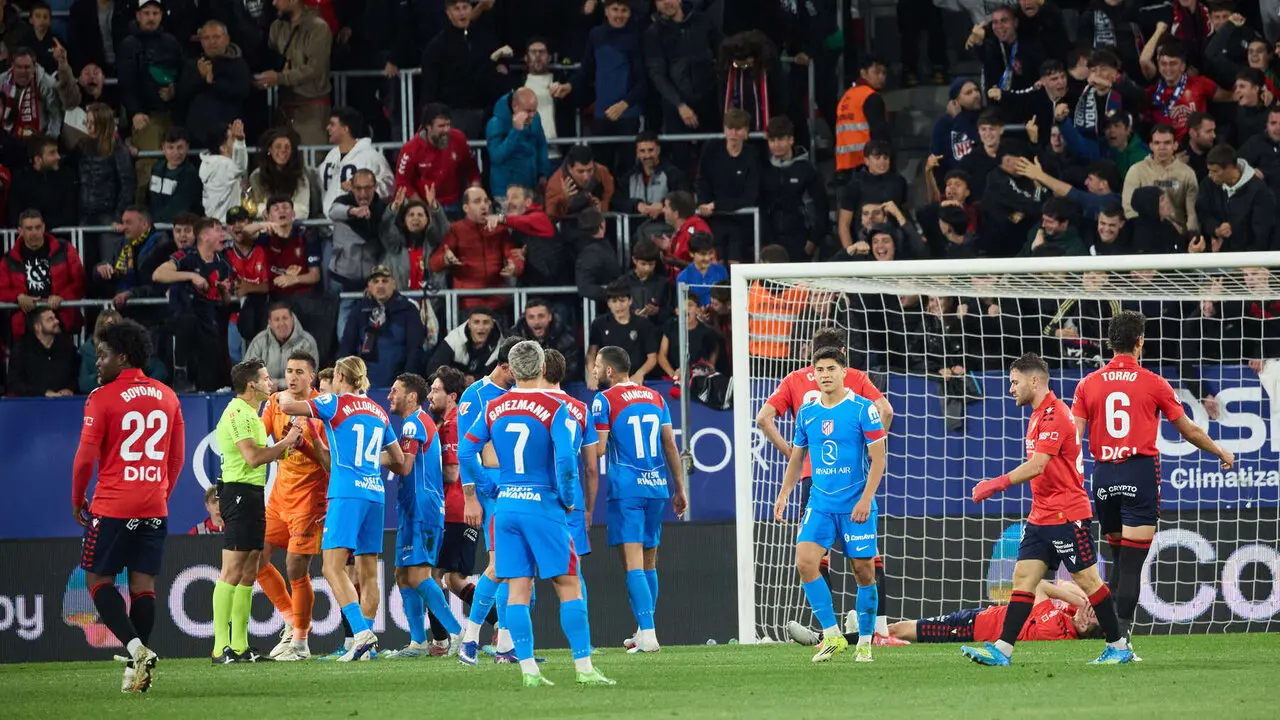 Partido de La Liga EA Sports entre CA Osasuna y Atl&eacute;tico Madrid disputado en el estadio de El Sadar en Pamplona. I&Ntilde;IGO ALZUGARAY
