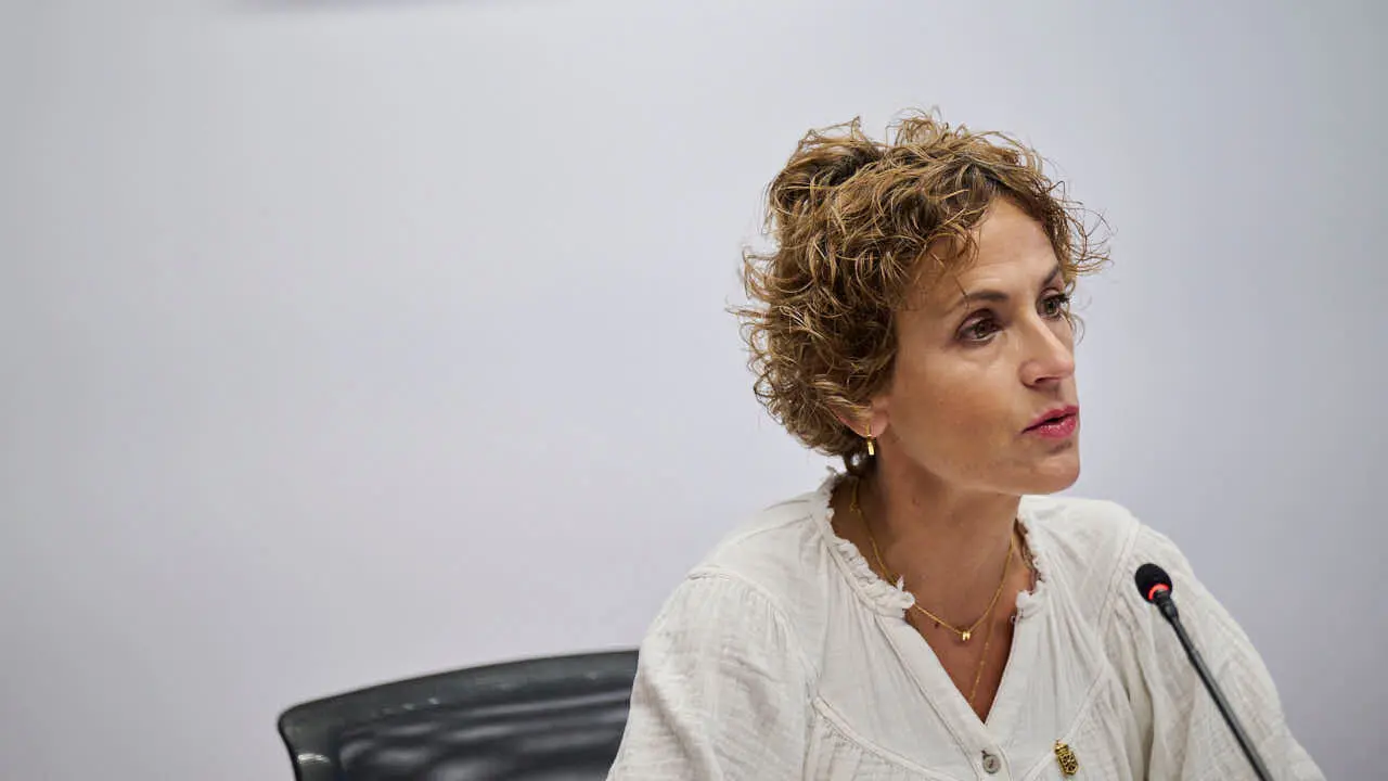 Comparecencia de Mar&iacute;a Chivite, presidenta del Ejecutivo foral durante la comisi&oacute;n de investigaci&oacute;n del Parlamento de Navarra sobre licitaci&oacute;n y adjudicaci&oacute;n de obras p&uacute;blicas del Gobierno de Navarra. PABLO LASAOSA