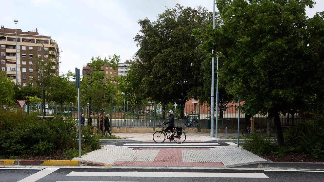 La Gerencia de Urbanismo y la Comisi&oacute;n de Urbanismo del Ayuntamiento visitan las obras de la tercera fase del proyecto Fuente del Hierro Verde. I&Ntilde;IGO ALZUGARAY