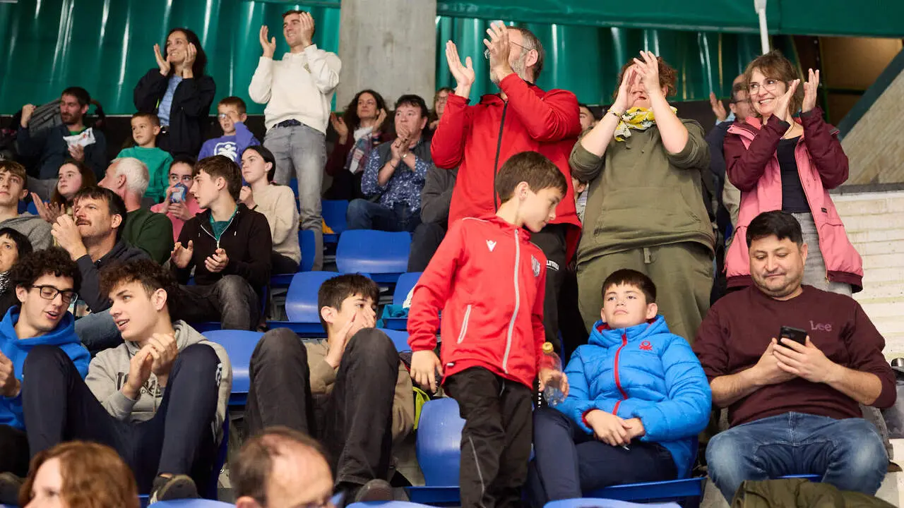 Partido de la Primera Divisi&oacute;n de F&uacute;tbol Sala entre Osasuna Magna Xota y C&oacute;rdoba Patrimonio de la Humanidad disputado en el pabell&oacute;n Anaitasuna. I&Ntilde;IGO ALZUGARAY