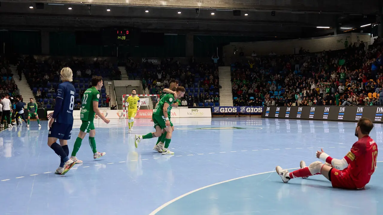 Partido de la Primera Divisi&oacute;n de F&uacute;tbol Sala entre Osasuna Magna Xota y C&oacute;rdoba Patrimonio de la Humanidad disputado en el pabell&oacute;n Anaitasuna. I&Ntilde;IGO ALZUGARAY