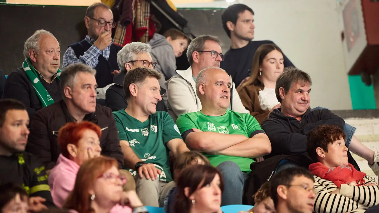 Partido de la Primera Divisi&oacute;n de F&uacute;tbol Sala entre Osasuna Magna Xota y C&oacute;rdoba Patrimonio de la Humanidad disputado en el pabell&oacute;n Anaitasuna. I&Ntilde;IGO ALZUGARAY