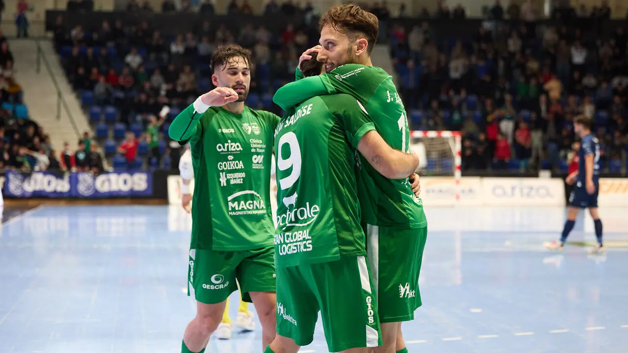 Partido de la Primera Divisi&oacute;n de F&uacute;tbol Sala entre Osasuna Magna Xota y C&oacute;rdoba Patrimonio de la Humanidad disputado en el pabell&oacute;n Anaitasuna. I&Ntilde;IGO ALZUGARAY
