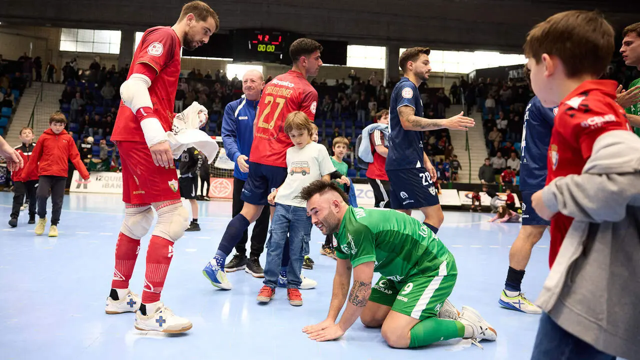 Partido de la Primera Divisi&oacute;n de F&uacute;tbol Sala entre Osasuna Magna Xota y C&oacute;rdoba Patrimonio de la Humanidad disputado en el pabell&oacute;n Anaitasuna. I&Ntilde;IGO ALZUGARAY