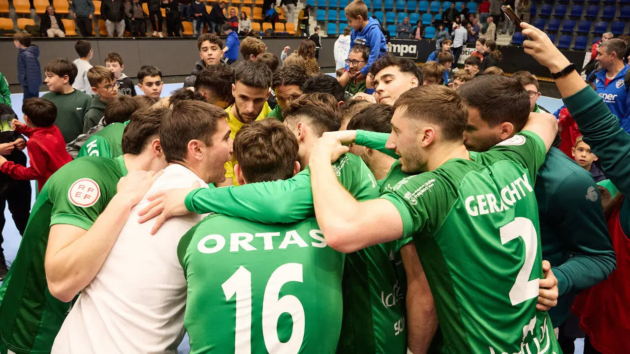 Partido de la Primera Divisi&oacute;n de F&uacute;tbol Sala entre Osasuna Magna Xota y C&oacute;rdoba Patrimonio de la Humanidad disputado en el pabell&oacute;n Anaitasuna. I&Ntilde;IGO ALZUGARAY