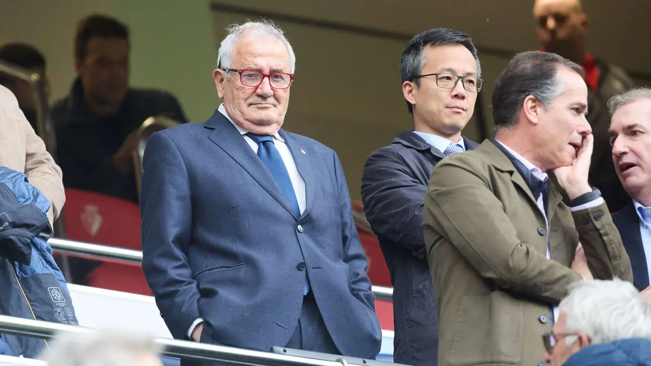 La grada del estadio de El Sadar durante el partido de La Liga EA Sports entre CA Osasuna y RCD Espanyol disputado en Pamplona. I&Ntilde;IGO ALZUGARAY