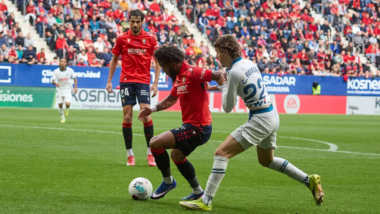 Partido de La Liga EA Sports entre CA Osasuna y RCD Espanyol disputado en el estadio de El Sadar en Pamplona. I&Ntilde;IGO ALZUGARAY
