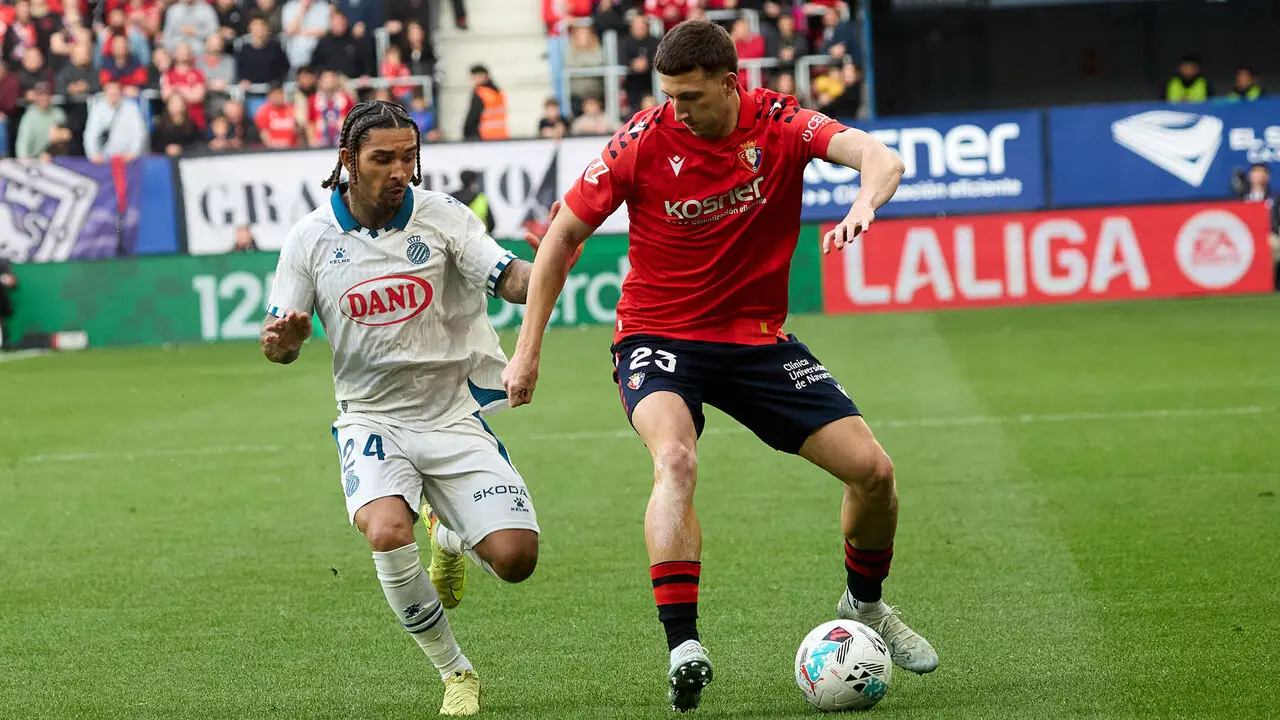 Partido de La Liga EA Sports entre CA Osasuna y RCD Espanyol disputado en el estadio de El Sadar en Pamplona. I&Ntilde;IGO ALZUGARAY