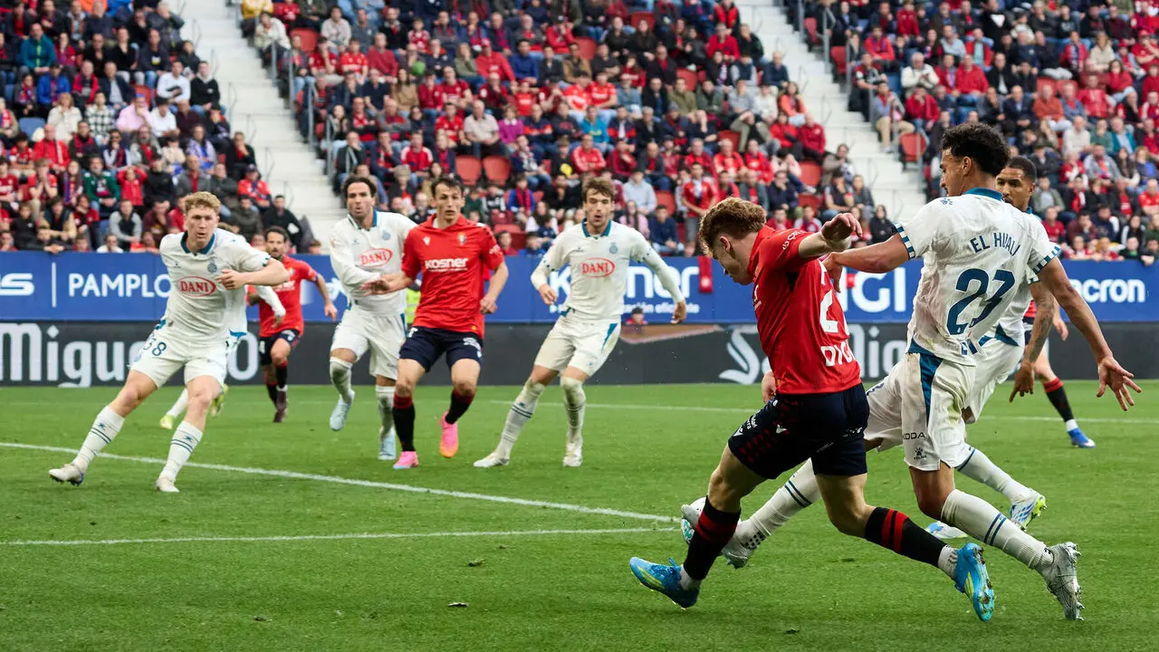 Partido de La Liga EA Sports entre CA Osasuna y RCD Espanyol disputado en el estadio de El Sadar en Pamplona. I&Ntilde;IGO ALZUGARAY