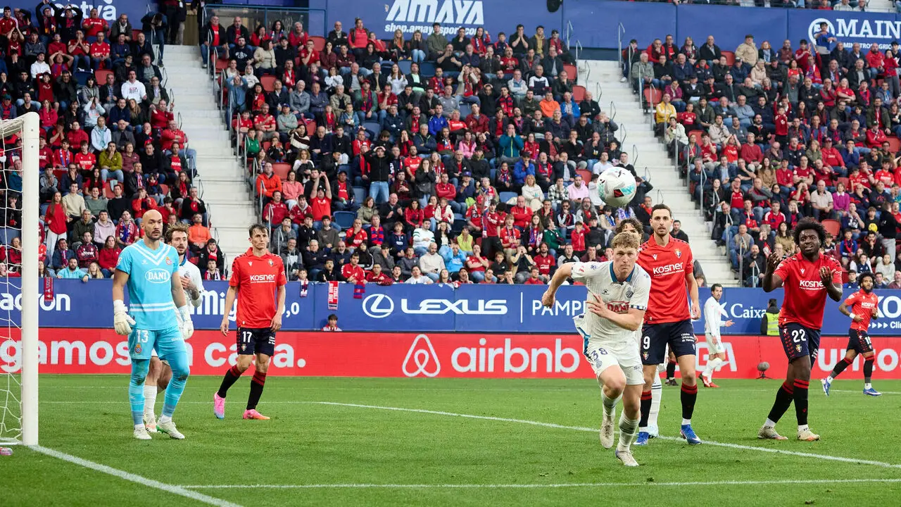 Partido de La Liga EA Sports entre CA Osasuna y RCD Espanyol disputado en el estadio de El Sadar en Pamplona. I&Ntilde;IGO ALZUGARAY