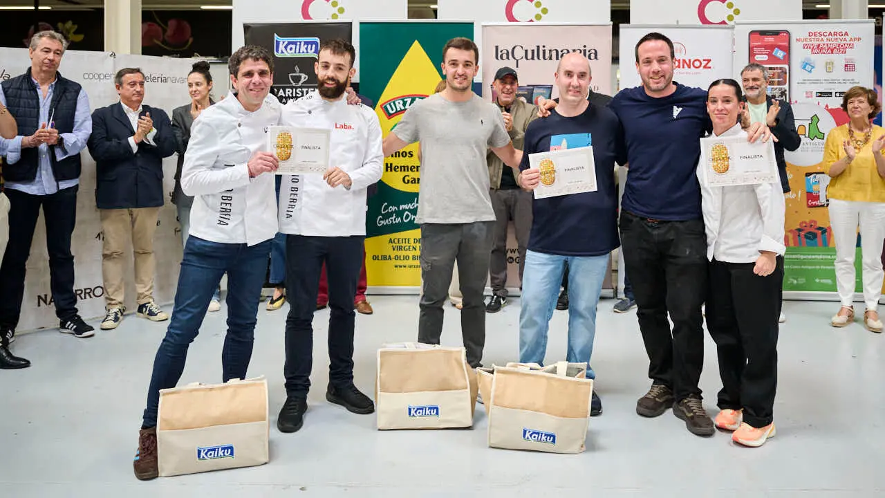 Fallo del concurso y entrega de diplomas de la IX Semana de la Croqueta de Navarra. PABLO LASAOSA