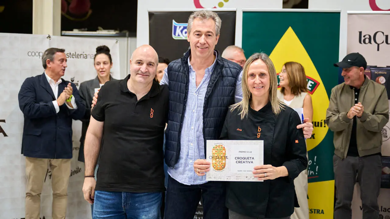 Fallo del concurso y entrega de diplomas de la IX Semana de la Croqueta de Navarra. PABLO LASAOSA