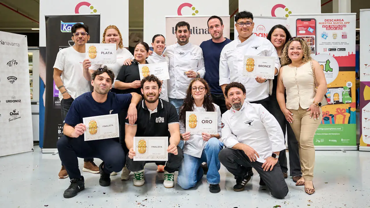 Fallo del concurso y entrega de diplomas de la IX Semana de la Croqueta de Navarra. PABLO LASAOSA