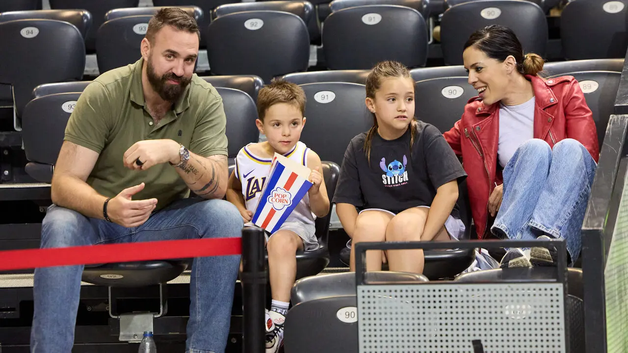 Gira del Centenario de los Harlem Globetrotters en el pabell&oacute;n Navarra Arena de Pamplona. I&Ntilde;IGO ALZUGARAY