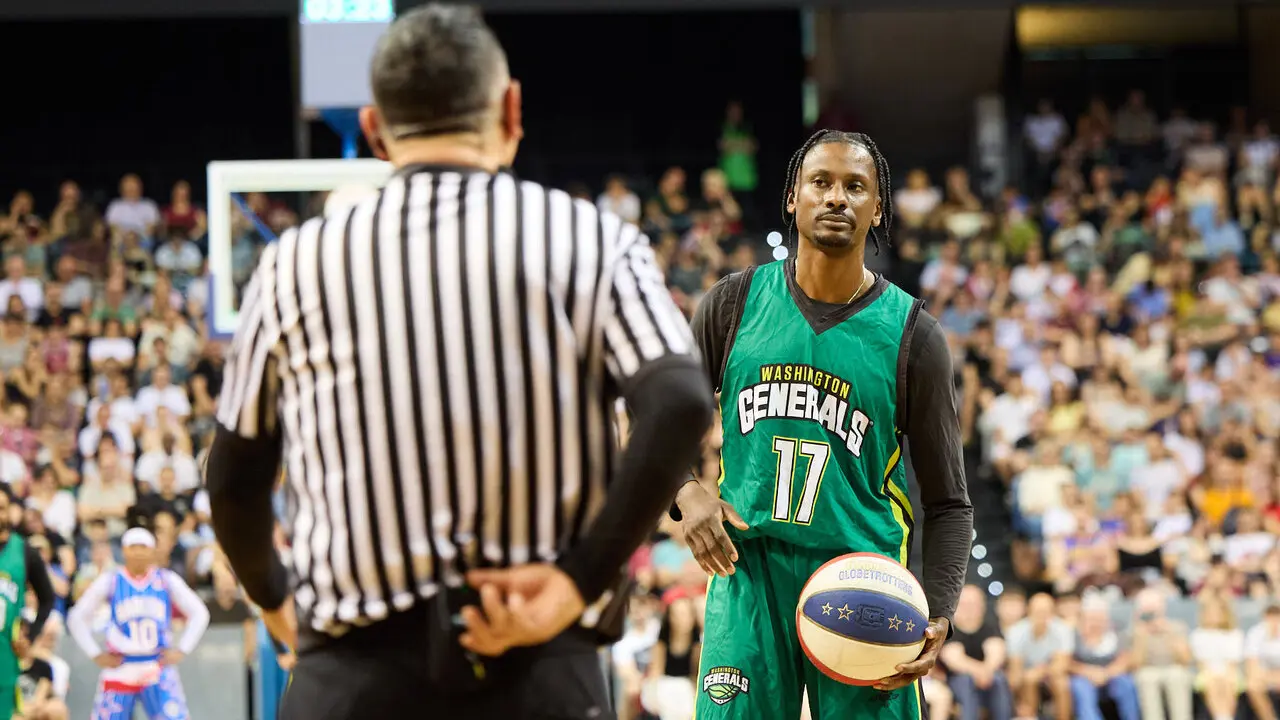 Gira del Centenario de los Harlem Globetrotters en el pabell&oacute;n Navarra Arena de Pamplona. I&Ntilde;IGO ALZUGARAY