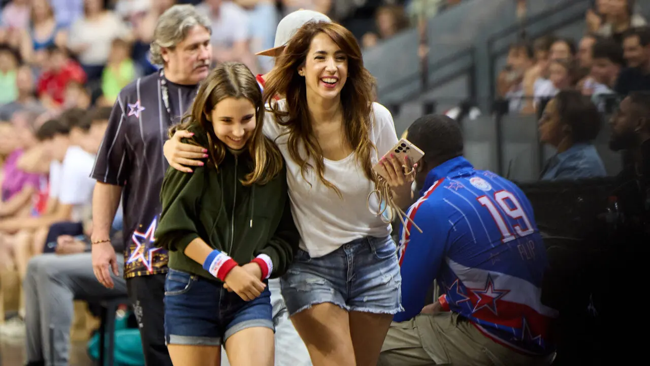 Gira del Centenario de los Harlem Globetrotters en el pabell&oacute;n Navarra Arena de Pamplona. I&Ntilde;IGO ALZUGARAY