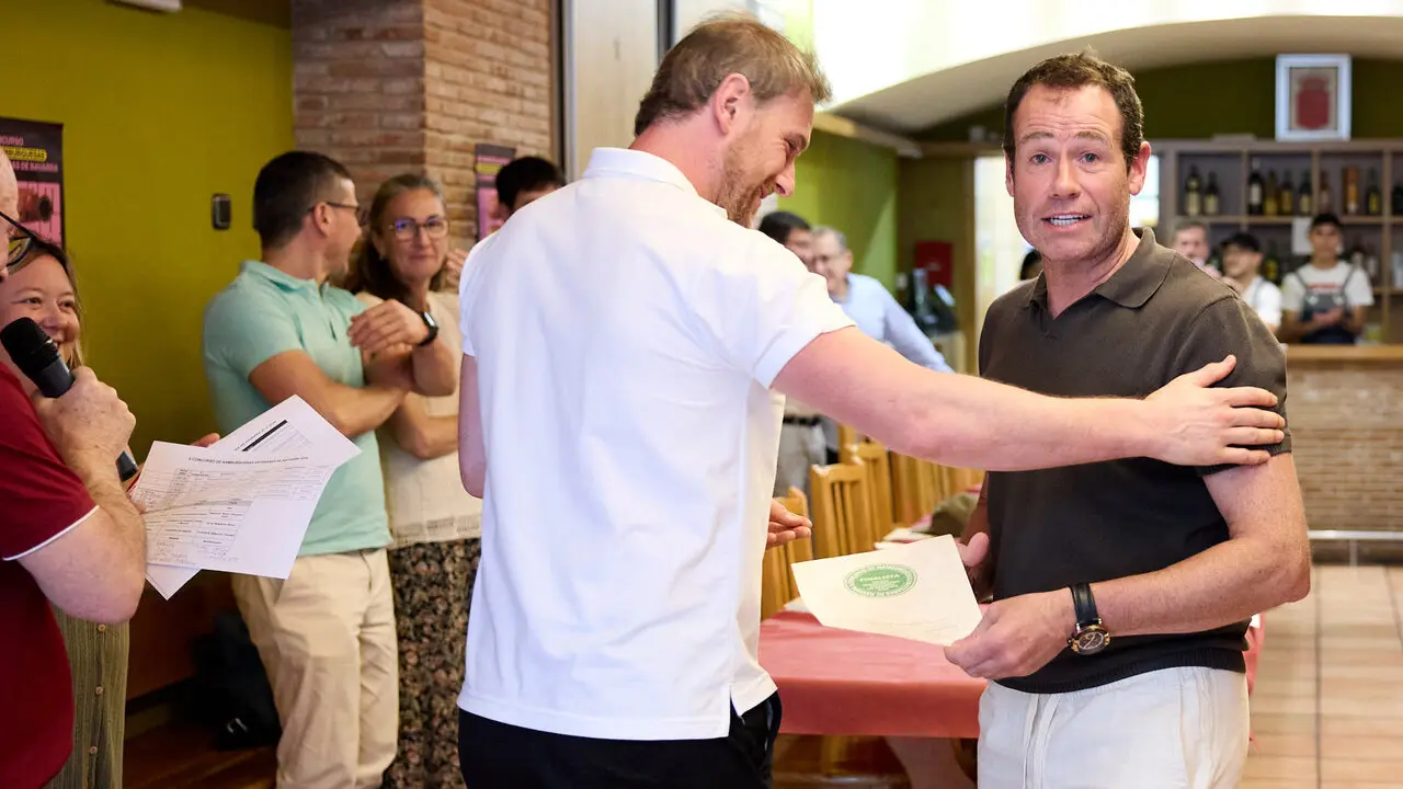 Entrega los premios del II Concurso de Hamburguesas Artesanas de Navarra. I&Ntilde;IGO ALZUGARAY