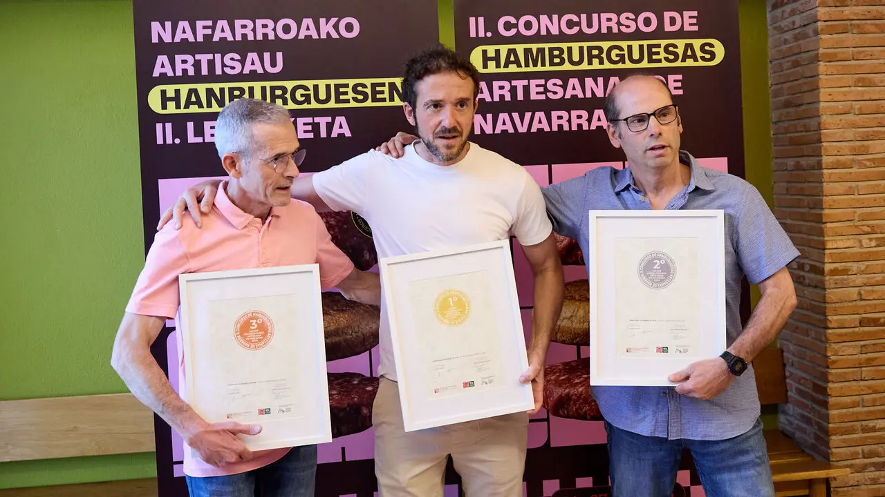 Entrega los premios del II Concurso de Hamburguesas Artesanas de Navarra. I&Ntilde;IGO ALZUGARAY