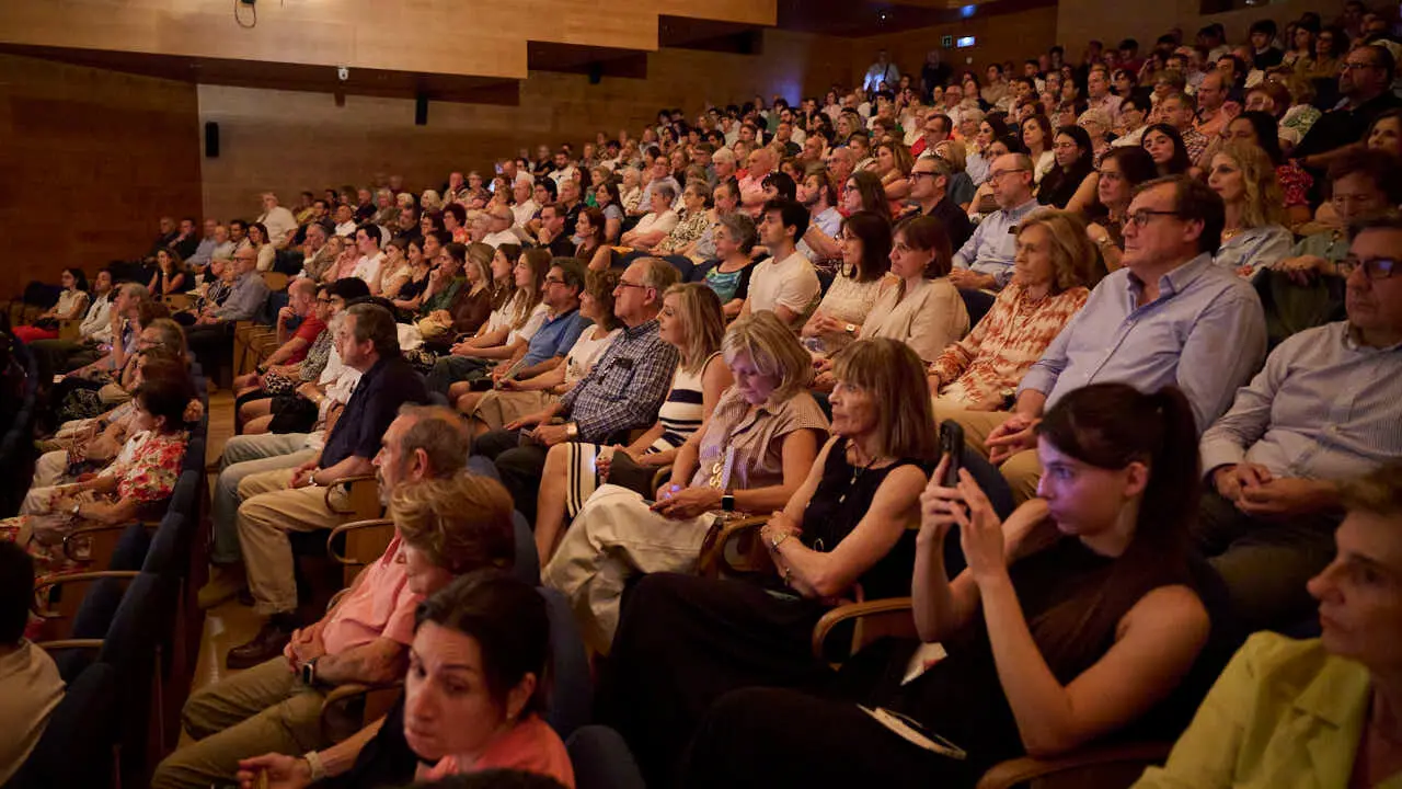 Estreno del documental 'Los nietos del silencio' , que narra el testimonio de tres nietos de v&iacute;ctimas mortales de ETA, seguido de una mesa redonda con los protagonistas del documental y el equipo del proyecto. PABLO LASAOSA