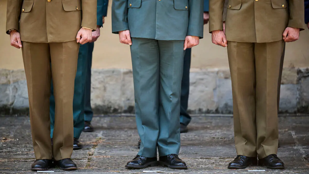 Acto Institucional del &ldquo;D&iacute;a de la Delegaci&oacute;n de Defensa en la Comunidad Foral de Navarra&rdquo;, en el que se reconoce a la Federaci&oacute;n de Casas Regionales en Navarra como al Jefe Superior de Polic&iacute;a Nacional de Navarra. PABLO LASAOSA