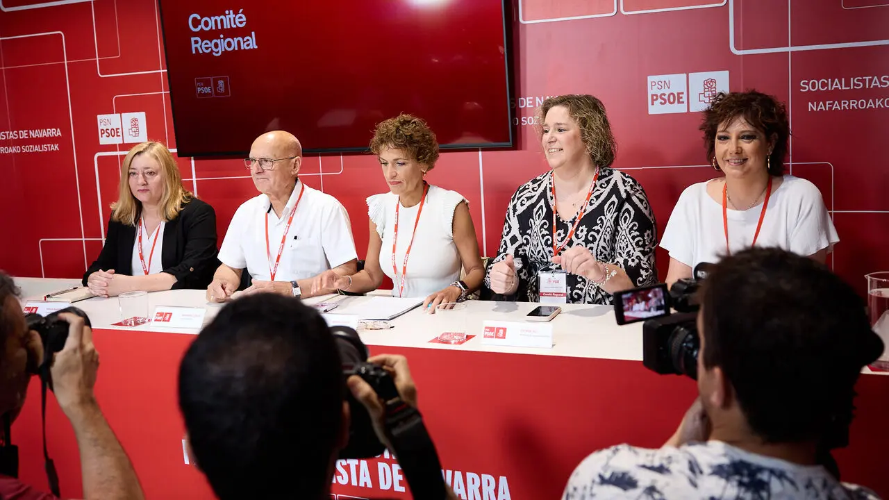 La secretaria general del PSN-PSOE, Mar&iacute;a Chivite, interviene en el Comit&eacute; Regional del partido. NAVARRA.COM