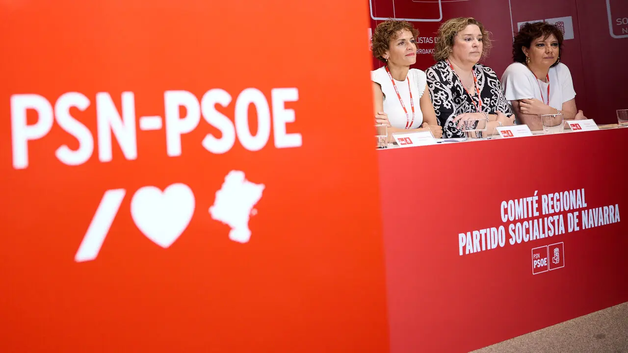La secretaria general del PSN-PSOE, Mar&iacute;a Chivite, interviene en el Comit&eacute; Regional del partido. NAVARRA.COM