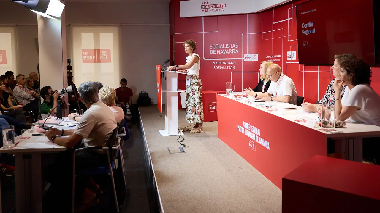 La secretaria general del PSN-PSOE, Mar&iacute;a Chivite, interviene en el Comit&eacute; Regional del partido. NAVARRA.COM