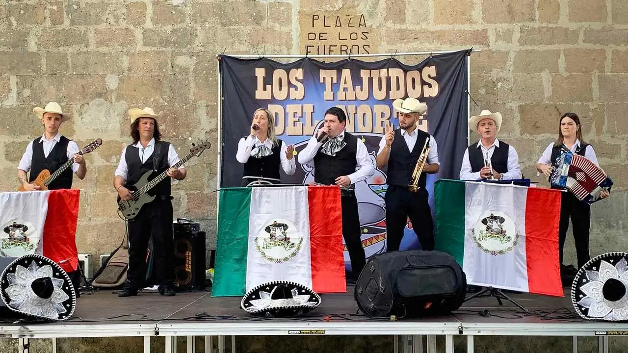 Murieta celebra la fiesta del mayo con carrera ciclista, aperitivo y m&uacute;sica en el front&oacute;n. Navarra.com