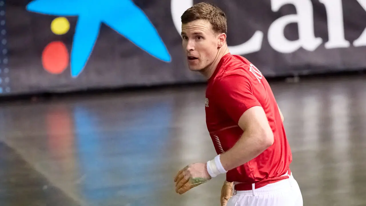 Final del Campeonato Manomanista de pelota vasca entre I&ntilde;aki Artola y Dar&iacute;o G&oacute;mez disputada en el pabell&oacute;n Navarra Arena de Pamplona. I&Ntilde;IGO ALZUGARAY