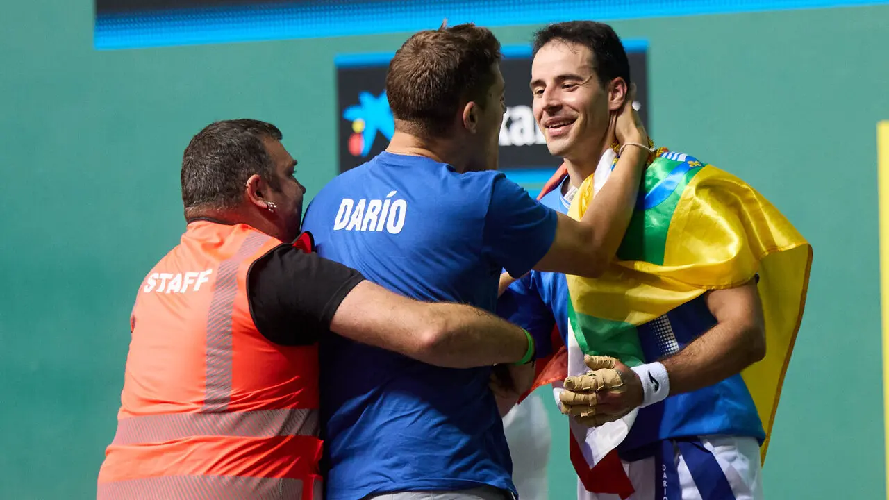 Final del Campeonato Manomanista de pelota vasca entre I&ntilde;aki Artola y Dar&iacute;o G&oacute;mez disputada en el pabell&oacute;n Navarra Arena de Pamplona. I&Ntilde;IGO ALZUGARAY
