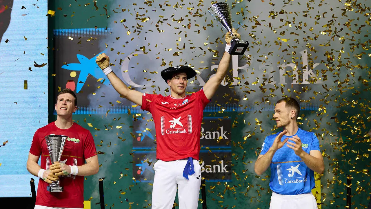Final del Campeonato Manomanista de pelota vasca entre I&ntilde;aki Artola y Dar&iacute;o G&oacute;mez disputada en el pabell&oacute;n Navarra Arena de Pamplona. I&Ntilde;IGO ALZUGARAY