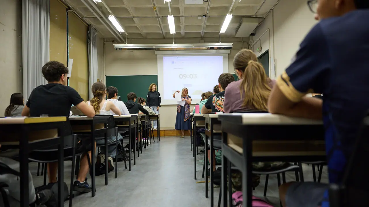 Inicio de la Prueba de Acceso a la Universidad (PAU) 2026, tambi&eacute;n conocida como selectividad, en la Universidad P&uacute;blica de Navarra (UPNA) en Pamplona. I&Ntilde;IGO ALZUGARAY