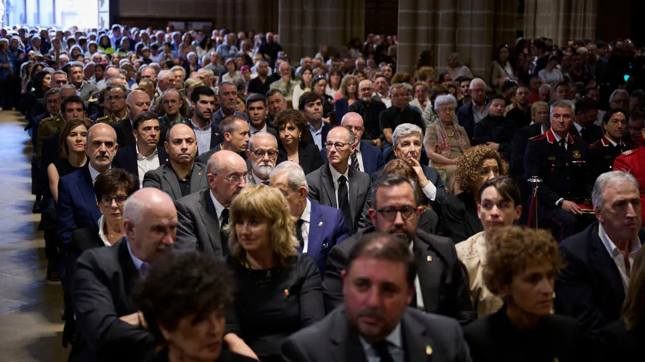 Funeral por los cinco polic&iacute;as forales fallecidos en un accidente de tr&aacute;fico. PABLO LASAOSA