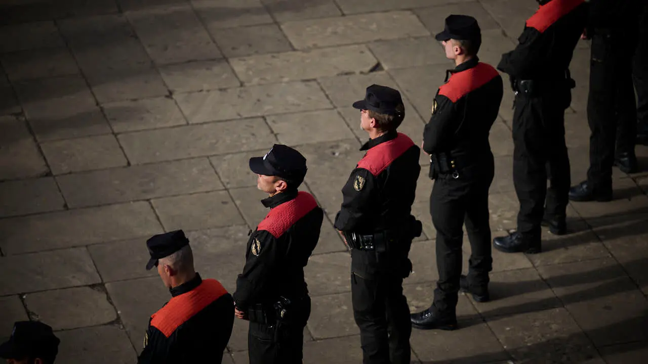 Funeral por los cinco polic&iacute;as forales fallecidos en un accidente de tr&aacute;fico. PABLO LASAOSA