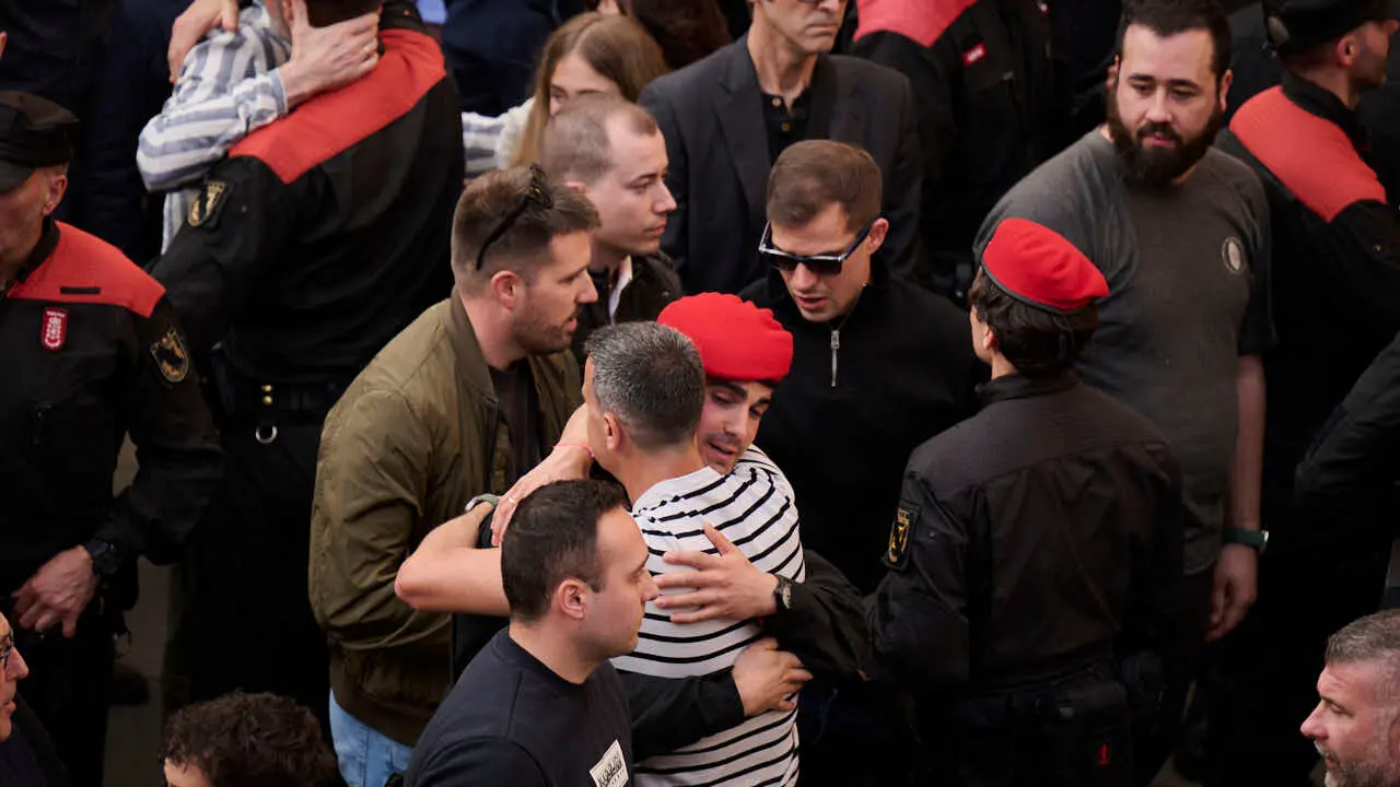 Funeral por los cinco polic&iacute;as forales fallecidos en un accidente de tr&aacute;fico. PABLO LASAOSA
