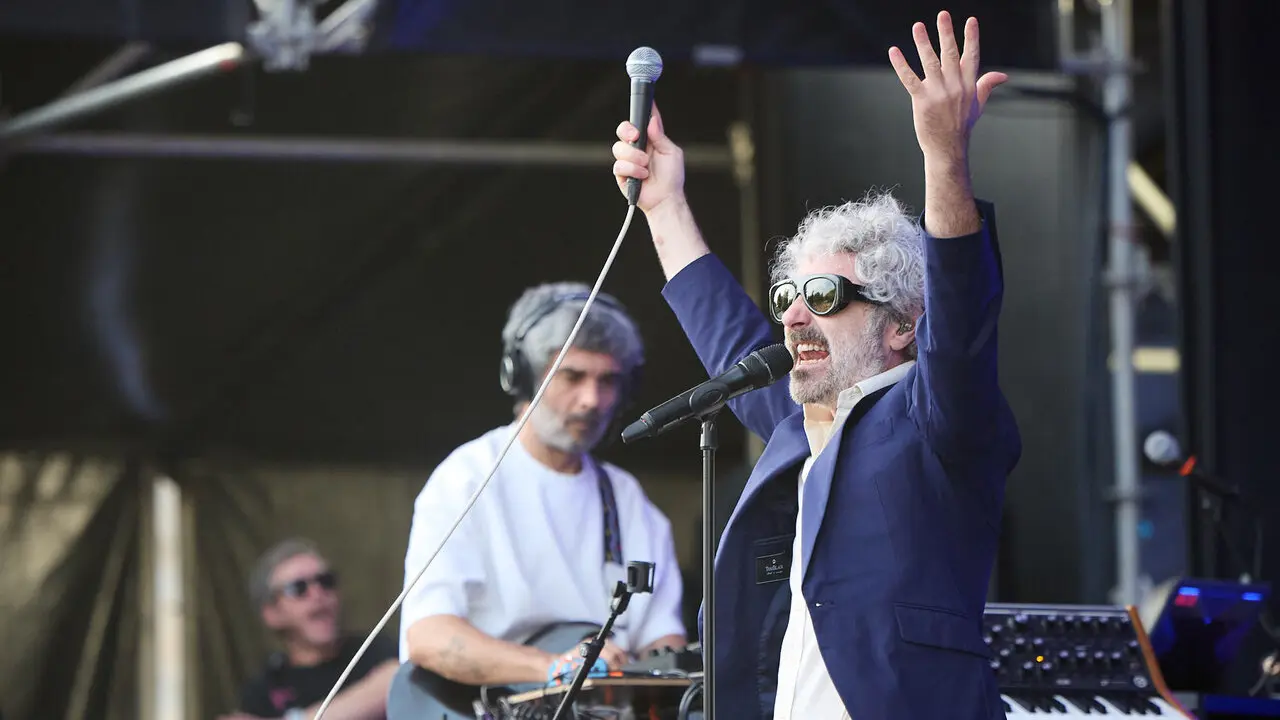 Concierto de Le&oacute;n Benavente en el Festival En Vivo en la Ciudadela de Pamplona. I&Ntilde;IGO ALZUGARAY