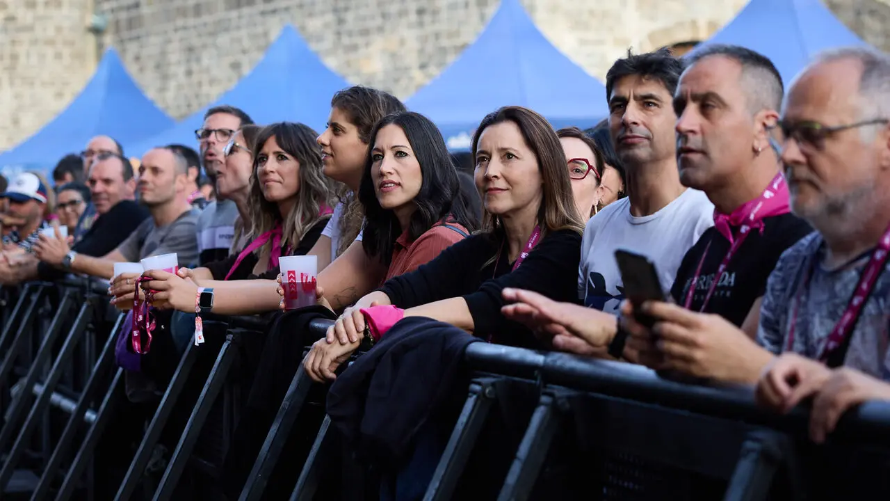 Concierto de Le&oacute;n Benavente en el Festival En Vivo en la Ciudadela de Pamplona. I&Ntilde;IGO ALZUGARAY