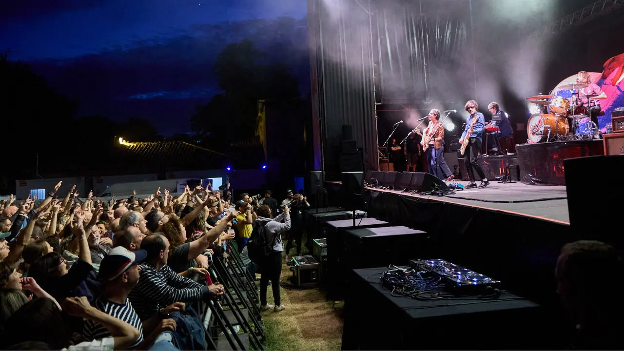 Concierto de Sidonie en el Festival En Vivo en la Ciudadela de Pamplona. I&Ntilde;IGO ALZUGARAY