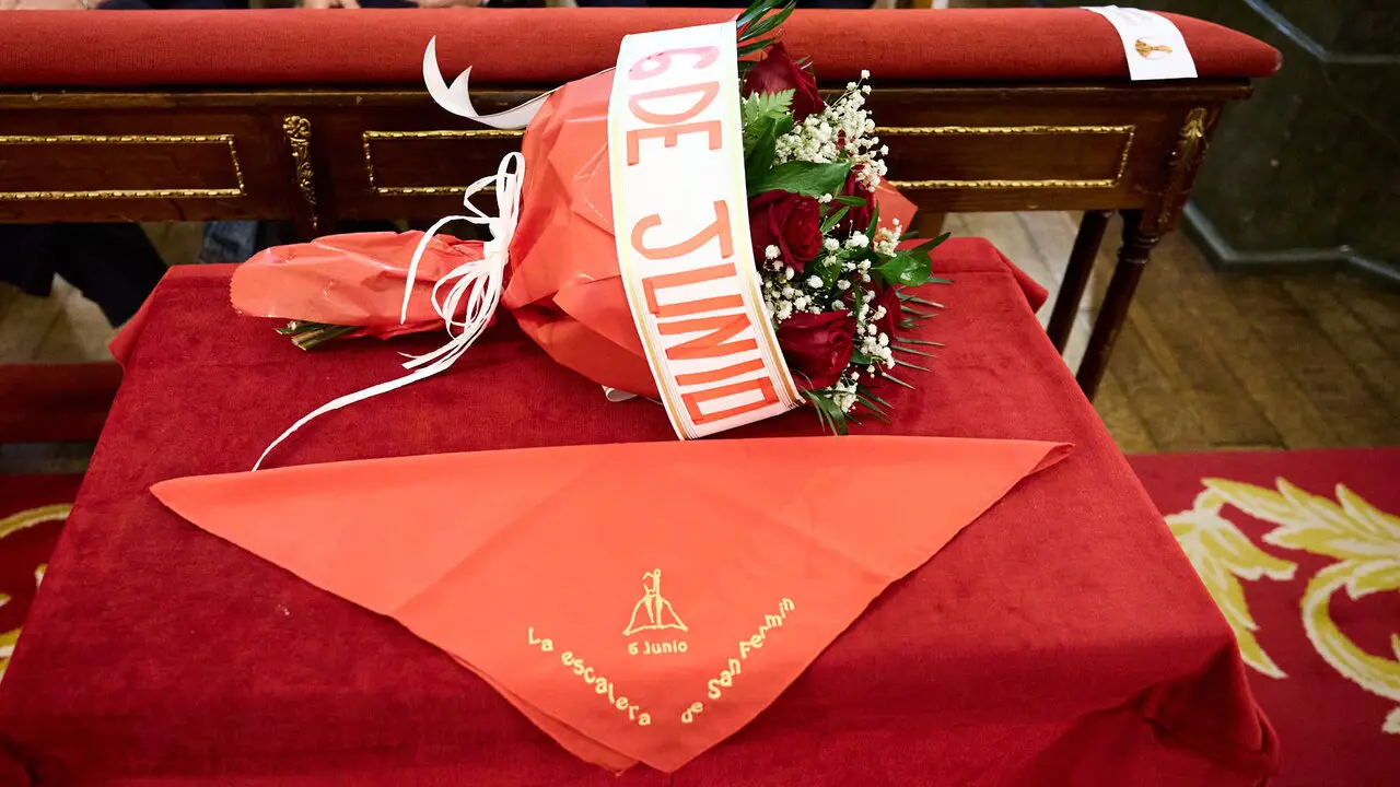 Misa del 6 de junio en la Capilla de San Ferm&iacute;n de la iglesia de San Lorenzo con motivo del sexto pelda&ntilde;o de la escalera sanferminera de 2026. I&Ntilde;IGO ALZUGARAY