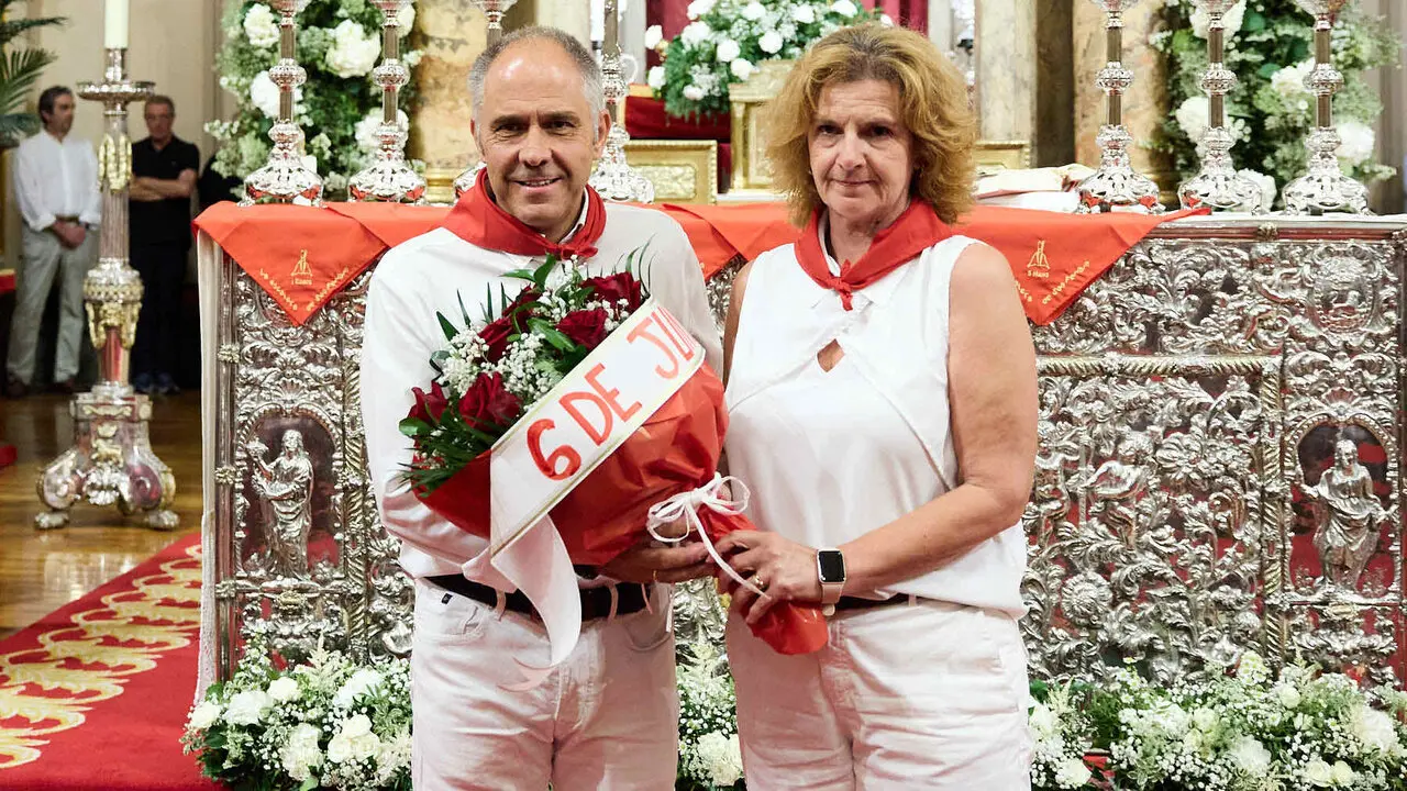 Misa del 6 de junio en la Capilla de San Ferm&iacute;n de la iglesia de San Lorenzo con motivo del sexto pelda&ntilde;o de la escalera sanferminera de 2026. I&Ntilde;IGO ALZUGARAY
