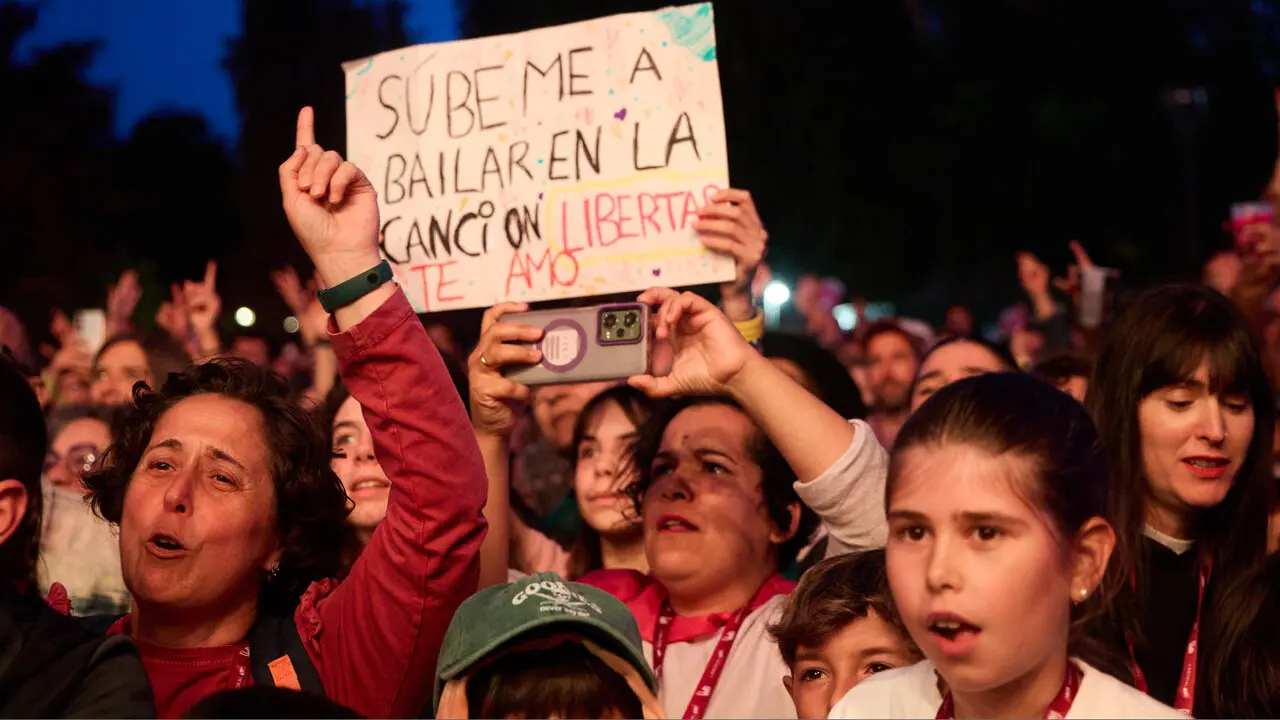 Festival En Vivo en la Ciudadela de Pamplona. I&Ntilde;IGO ALZUGARAY